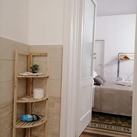 Aremu Лечче