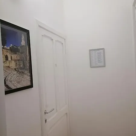 Aremu Lecce